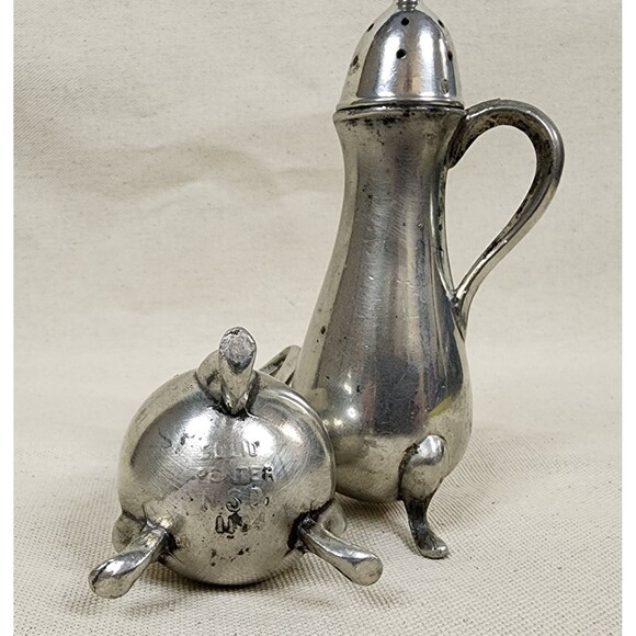 Vintage NS Co Pewter Salt & Pepper Shakers | 1114 | Tripod Footed | 1960s MCM - Picture 5 of 10